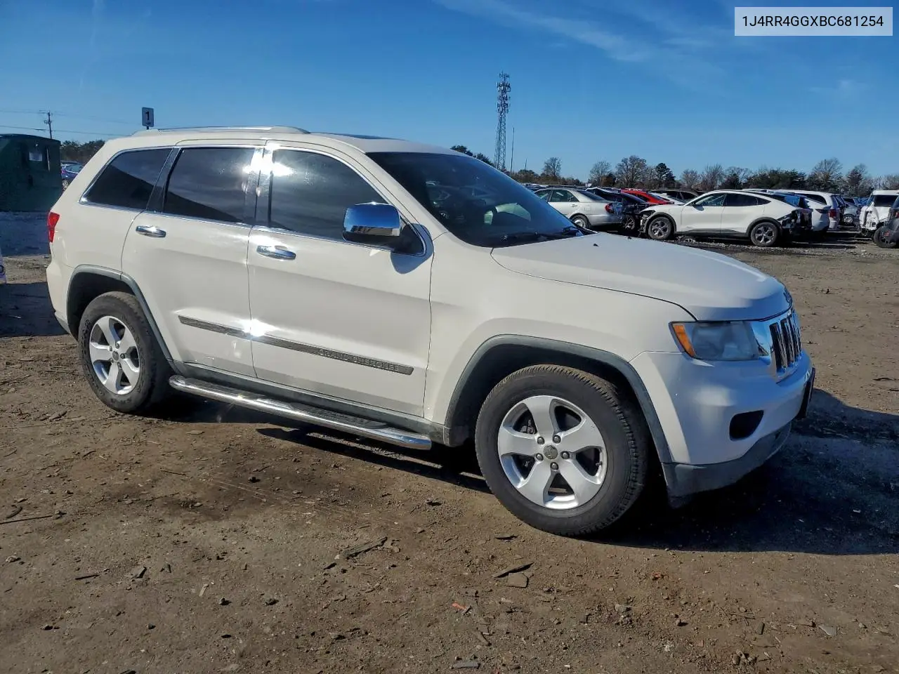 1J4RR4GGXBC681254 2011 Jeep Grand Cherokee Laredo