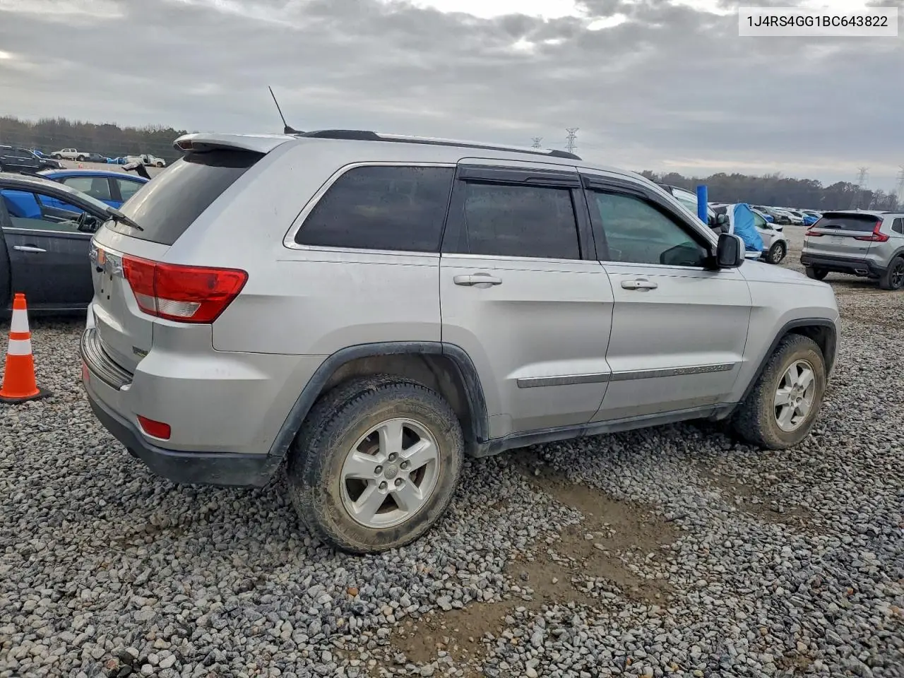 1J4RS4GG1BC643822 2011 Jeep Grand Cherokee Laredo