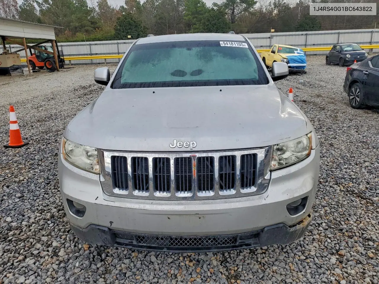 1J4RS4GG1BC643822 2011 Jeep Grand Cherokee Laredo