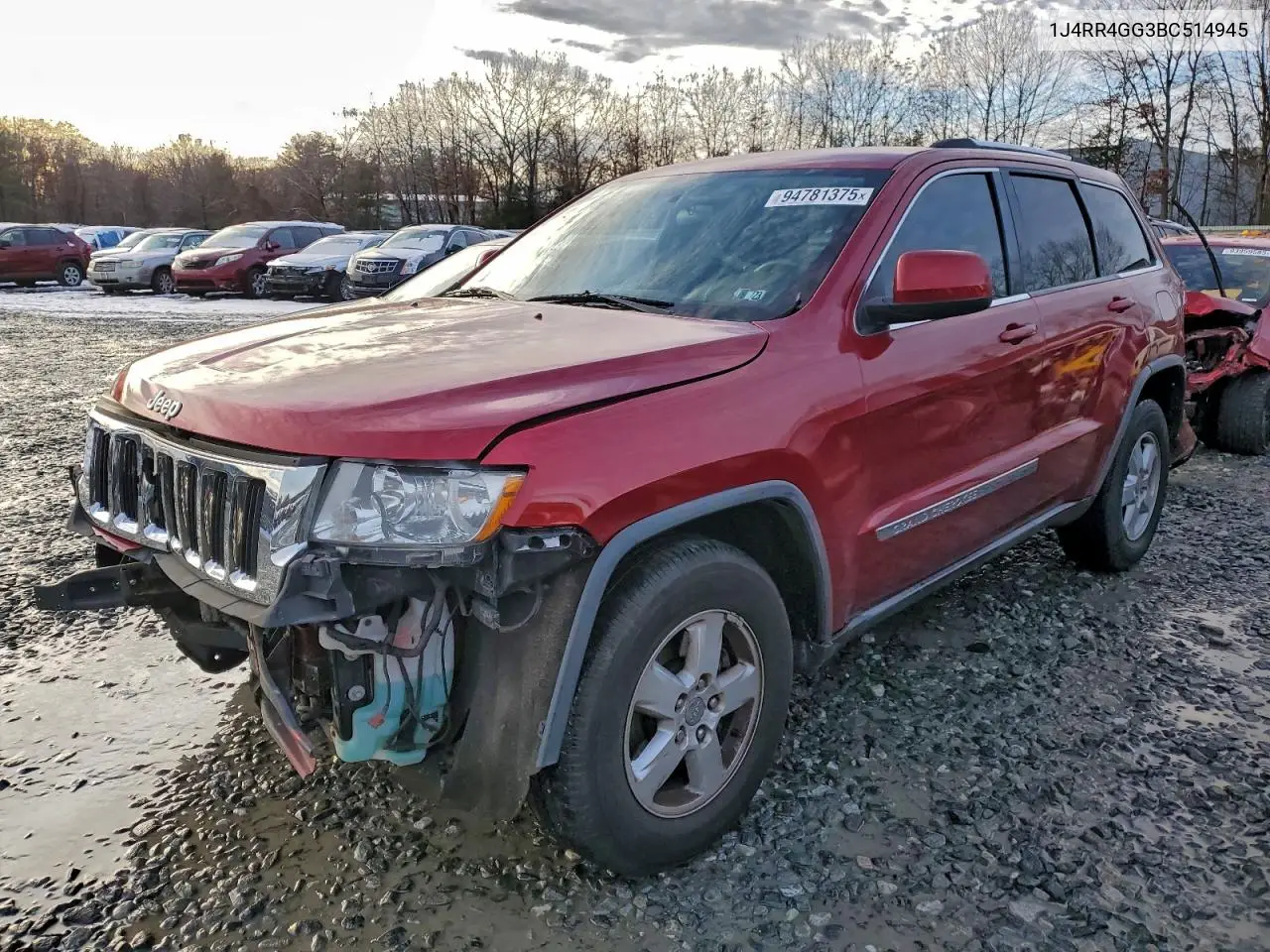 1J4RR4GG3BC514945 2011 Jeep Grand Cherokee Laredo