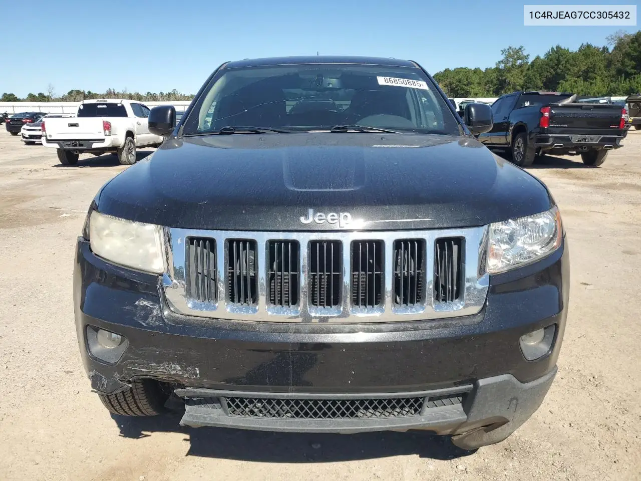 1C4RJEAG7CC305432 2012 Jeep Grand Cherokee Laredo