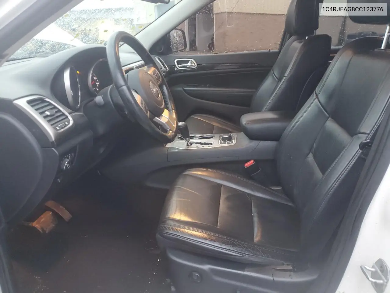 1C4RJFAG8CC123776 2012 Jeep Grand Cherokee Laredo