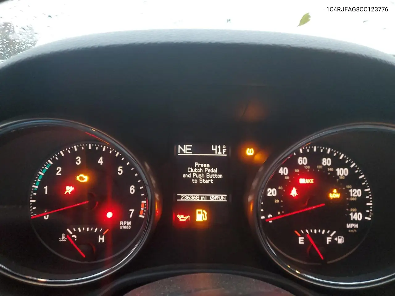 1C4RJFAG8CC123776 2012 Jeep Grand Cherokee Laredo