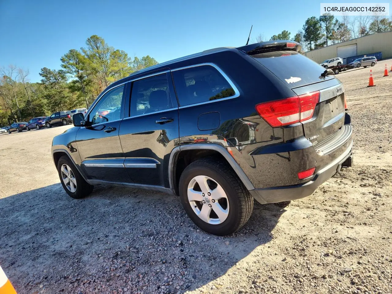 1C4RJEAG0CC142252 2012 Jeep Grand Cherokee Laredo