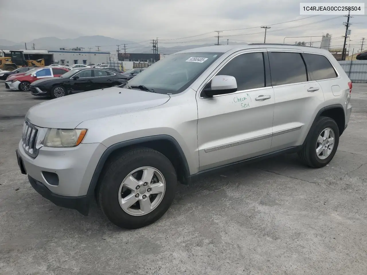1C4RJEAG0CC258504 2012 Jeep Grand Cherokee Laredo