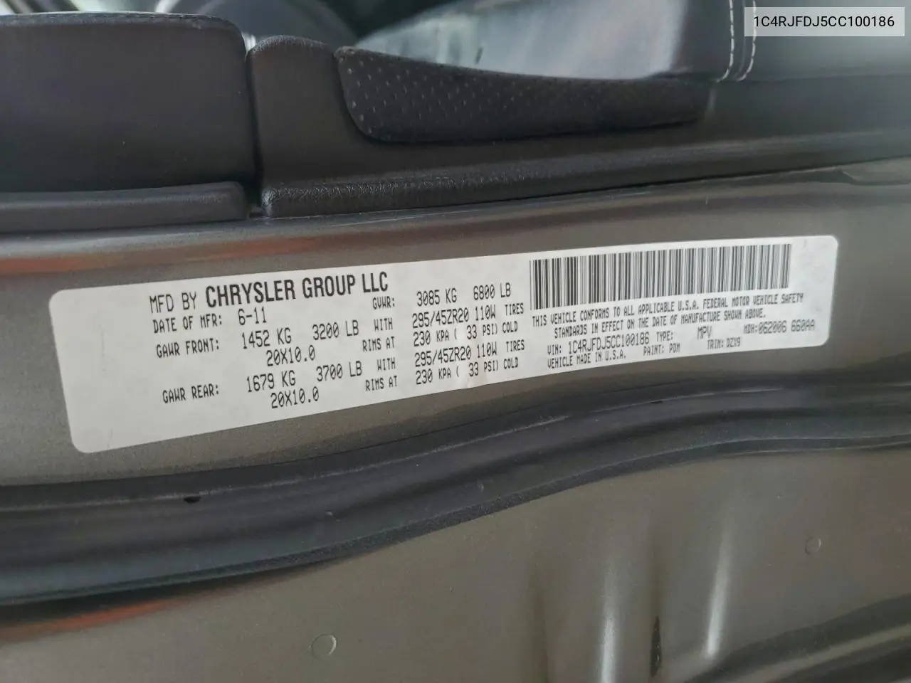 1C4RJFDJ5CC100186 2012 Jeep Grand Cherokee Srt-8