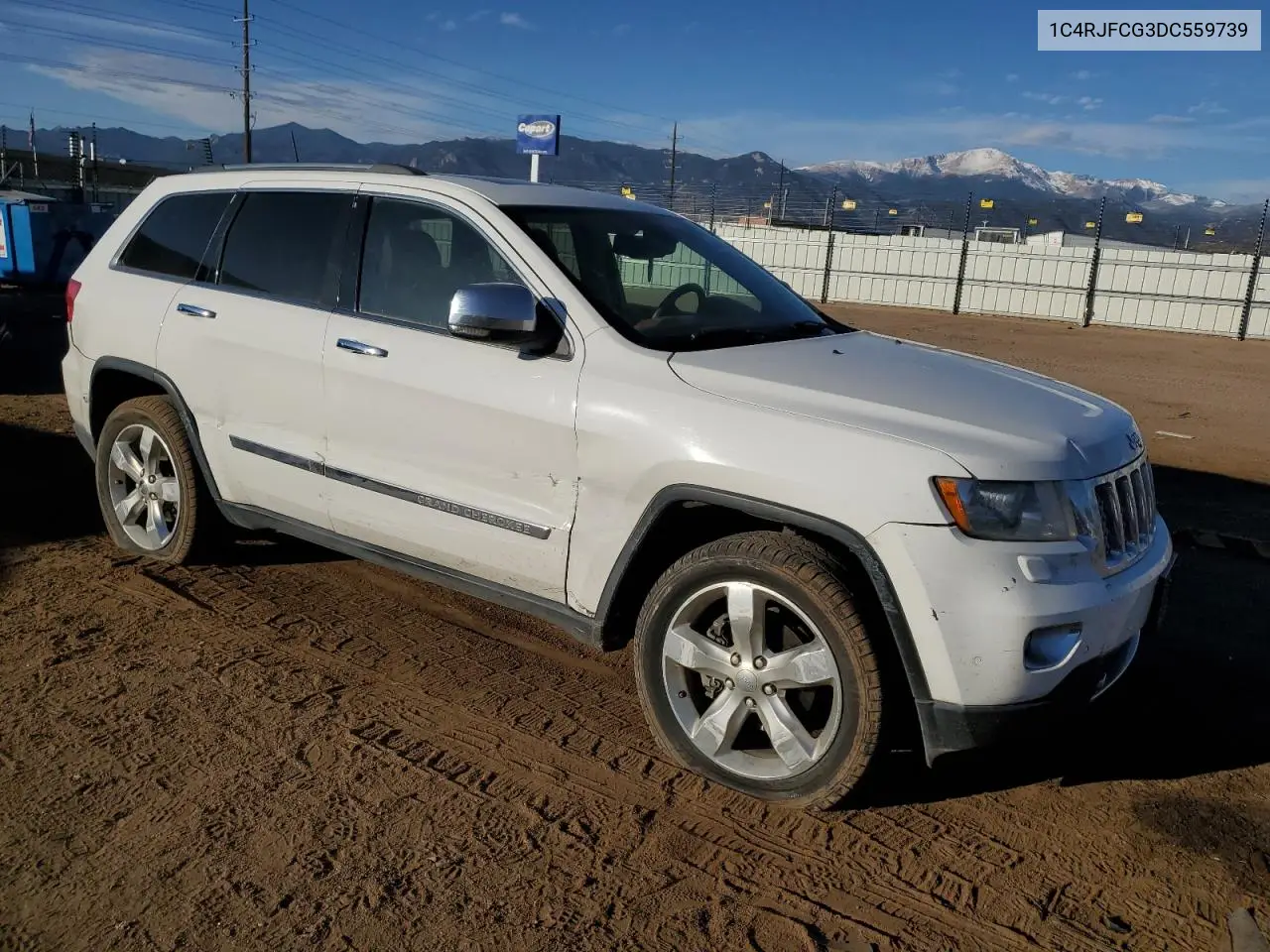 1C4RJFCG3DC559739 2013 Jeep Grand Cherokee Overland