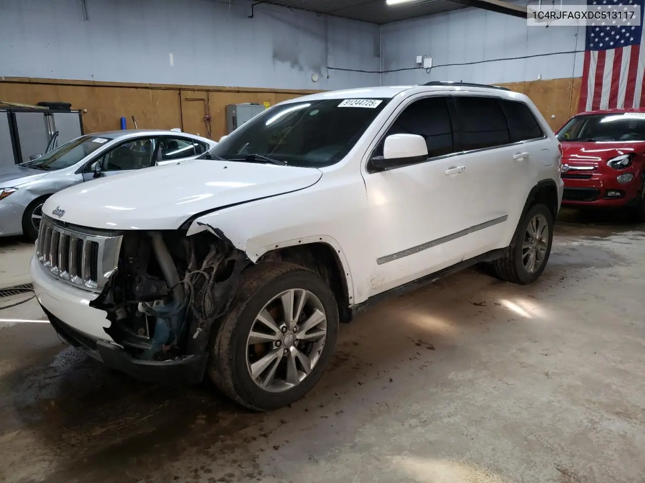 1C4RJFAGXDC513117 2013 Jeep Grand Cherokee Laredo