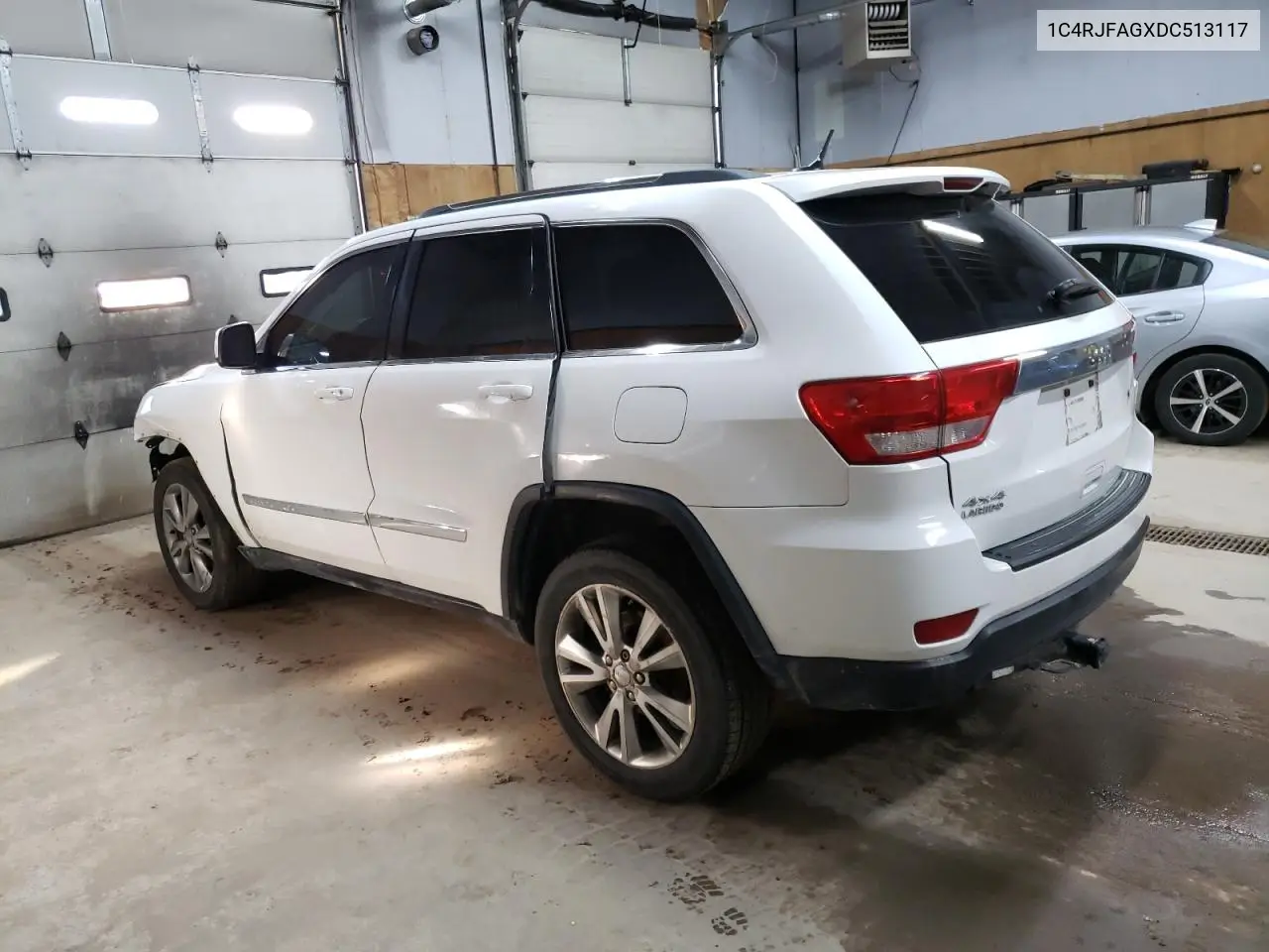 1C4RJFAGXDC513117 2013 Jeep Grand Cherokee Laredo