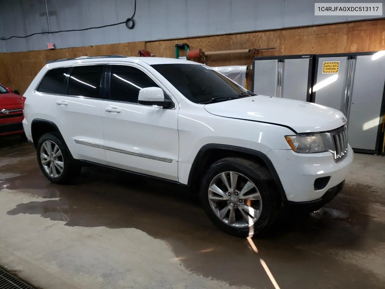 1C4RJFAGXDC513117 2013 Jeep Grand Cherokee Laredo