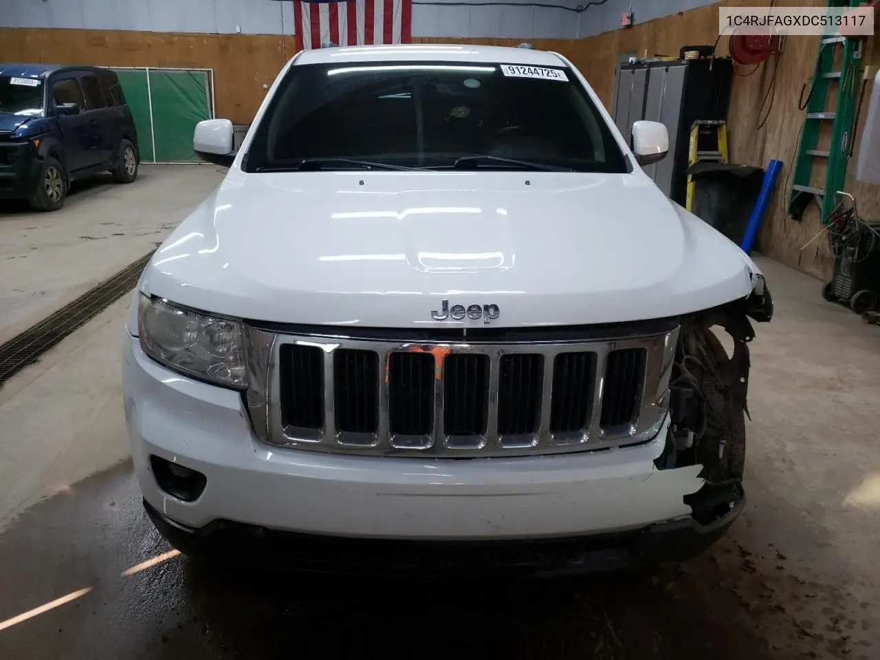 1C4RJFAGXDC513117 2013 Jeep Grand Cherokee Laredo