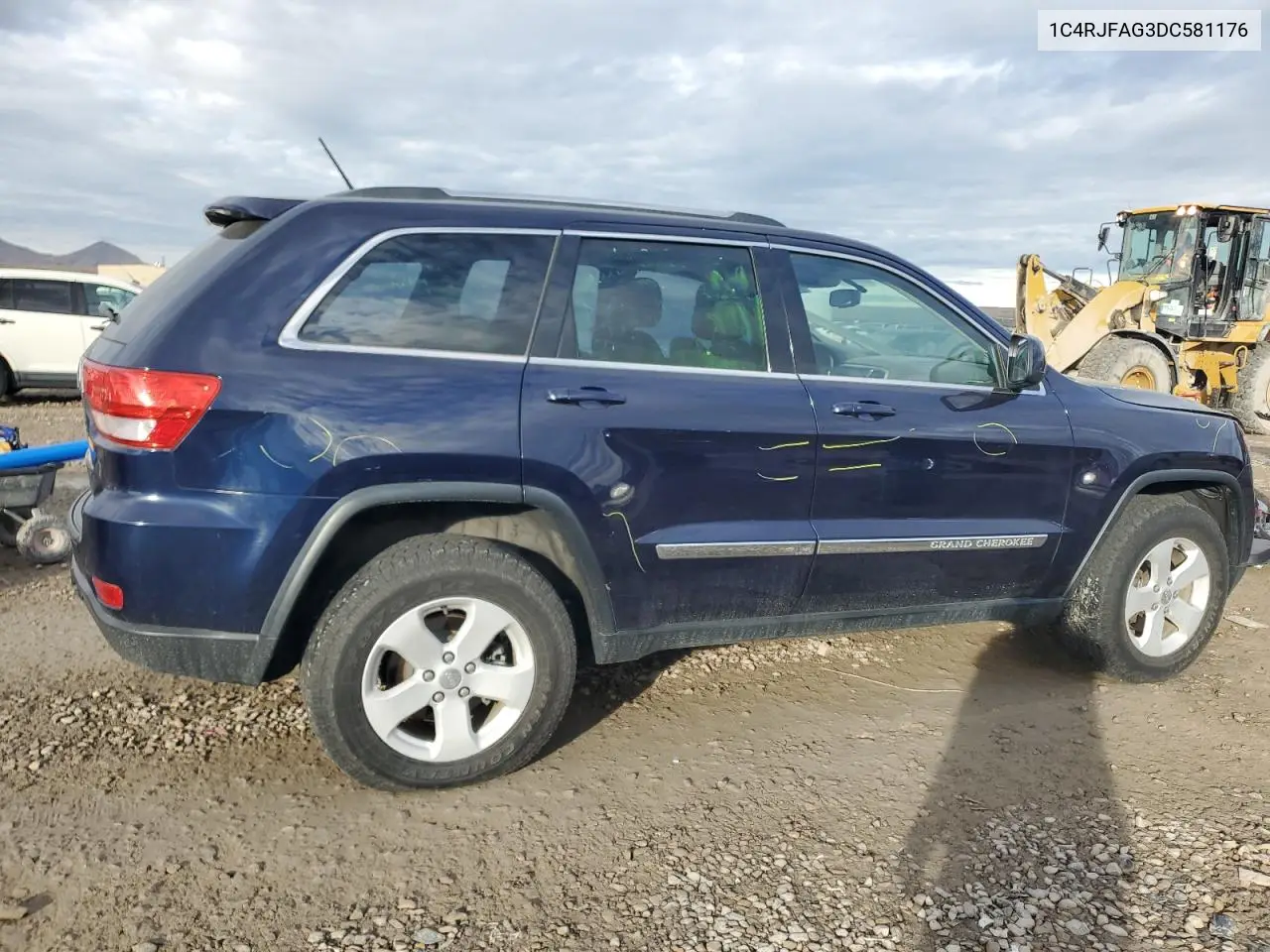 1C4RJFAG3DC581176 2013 Jeep Grand Cherokee Laredo