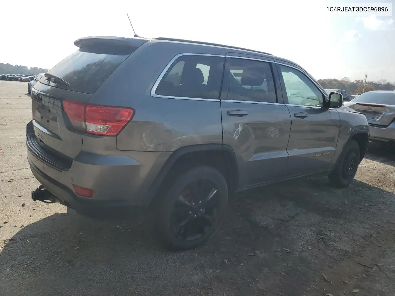 1C4RJEAT3DC596896 2013 Jeep Grand Cherokee Laredo