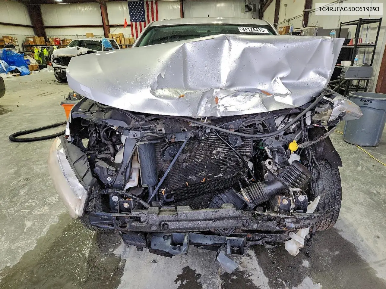 1C4RJFAG5DC619393 2013 Jeep Grand Cherokee Laredo