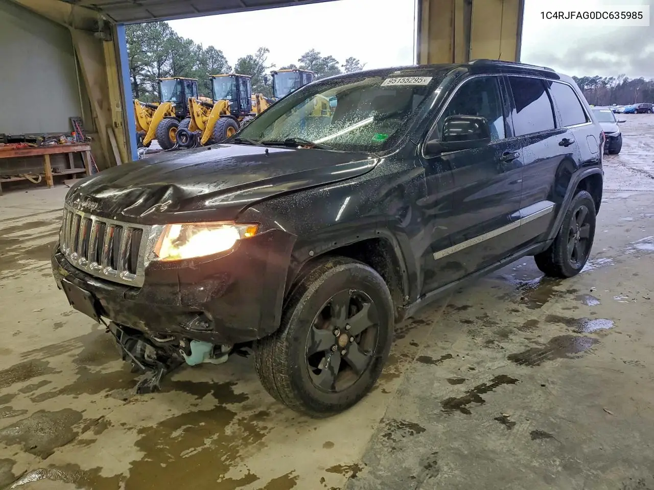 1C4RJFAG0DC635985 2013 Jeep Grand Cherokee Laredo