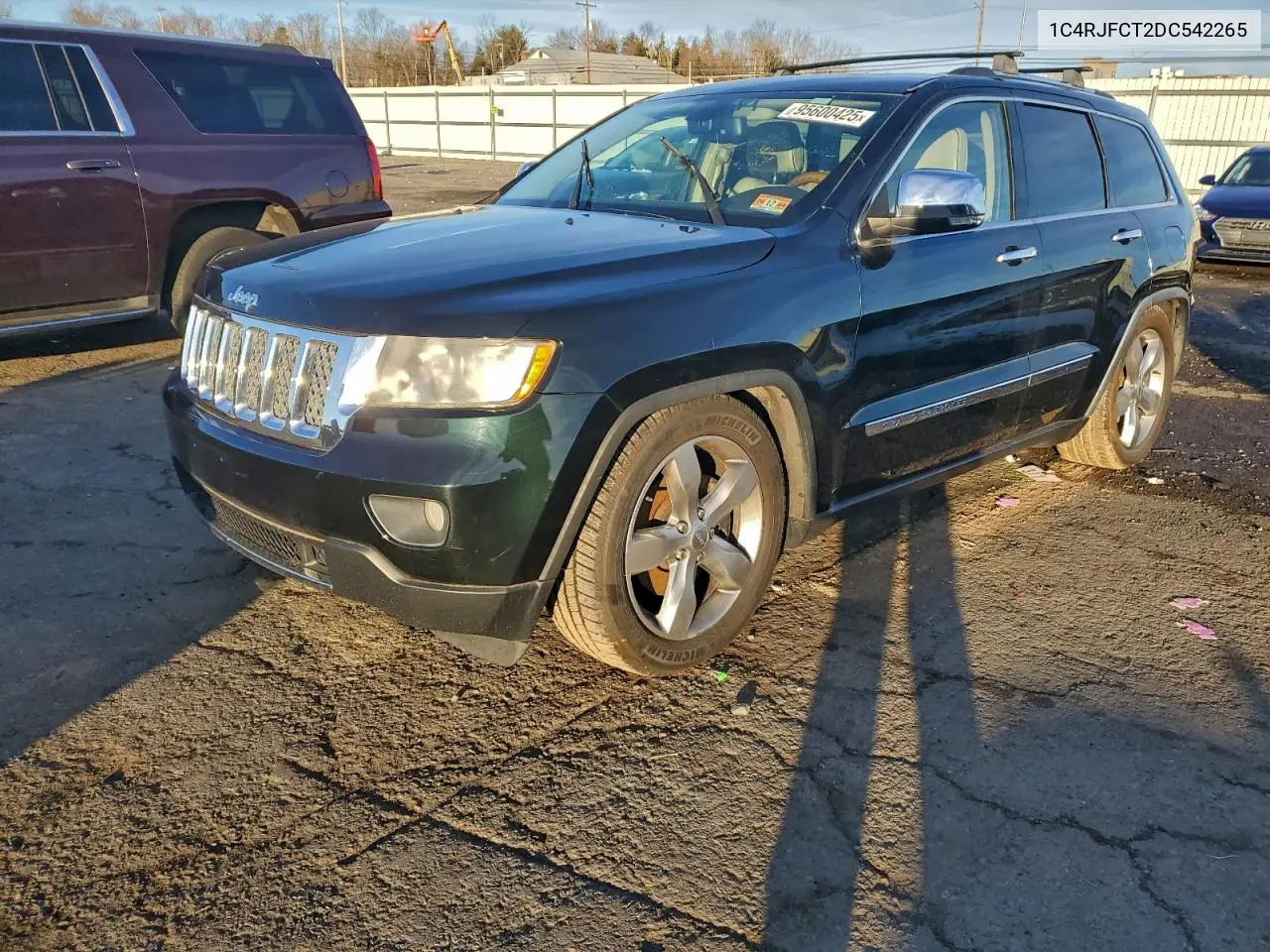 1C4RJFCT2DC542265 2013 Jeep Grand Cherokee Overland