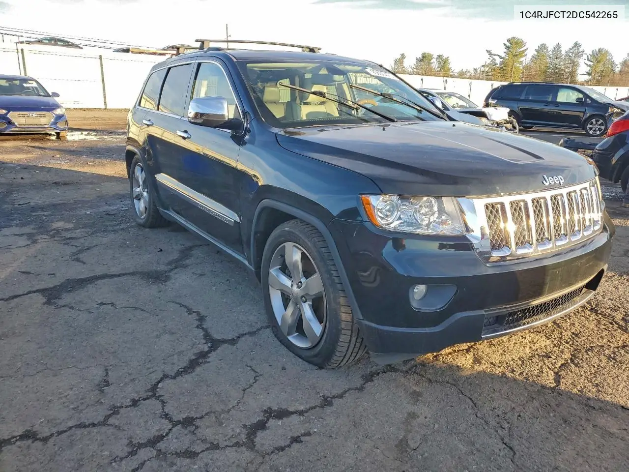 1C4RJFCT2DC542265 2013 Jeep Grand Cherokee Overland