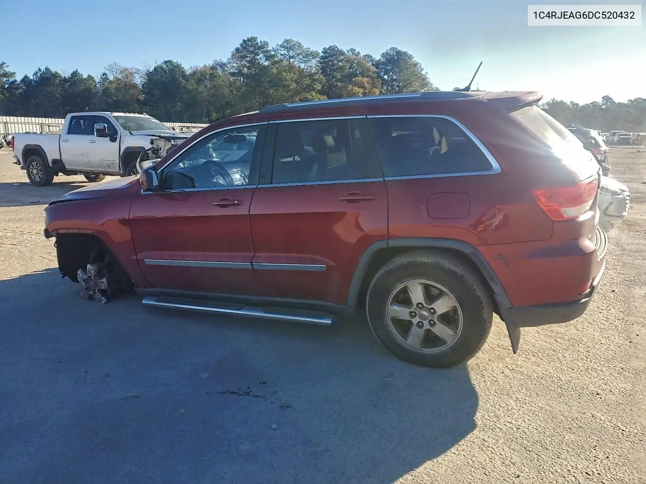 1C4RJEAG6DC520432 2013 Jeep Grand Cherokee Laredo