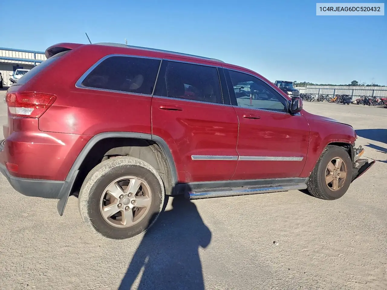 1C4RJEAG6DC520432 2013 Jeep Grand Cherokee Laredo