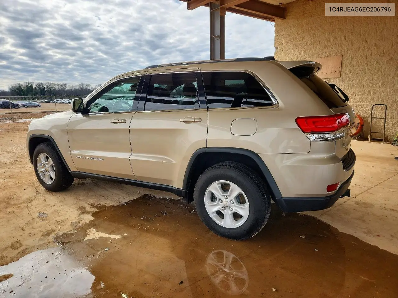 1C4RJEAG6EC206796 2014 Jeep Grand Cherokee Laredo