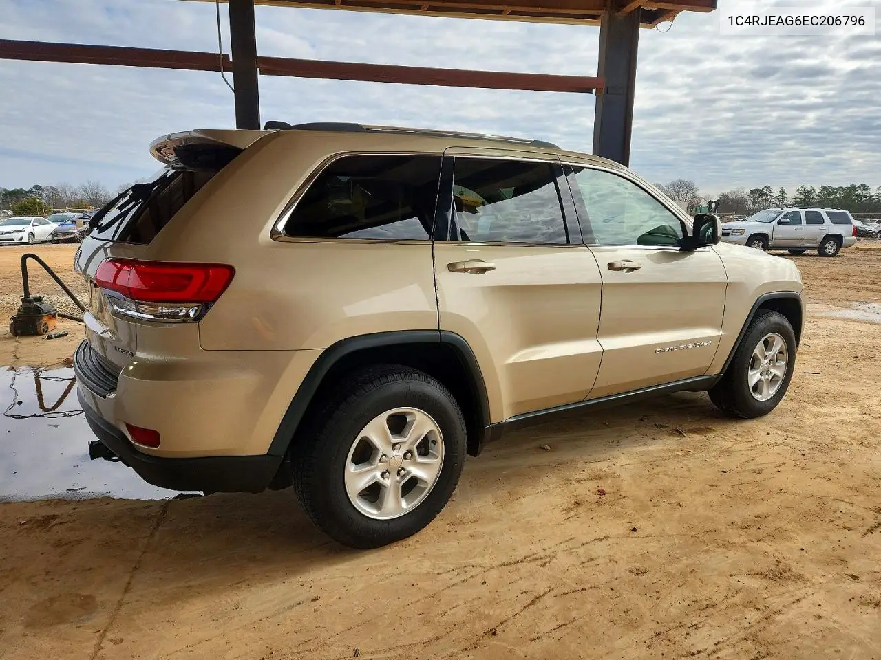 1C4RJEAG6EC206796 2014 Jeep Grand Cherokee Laredo