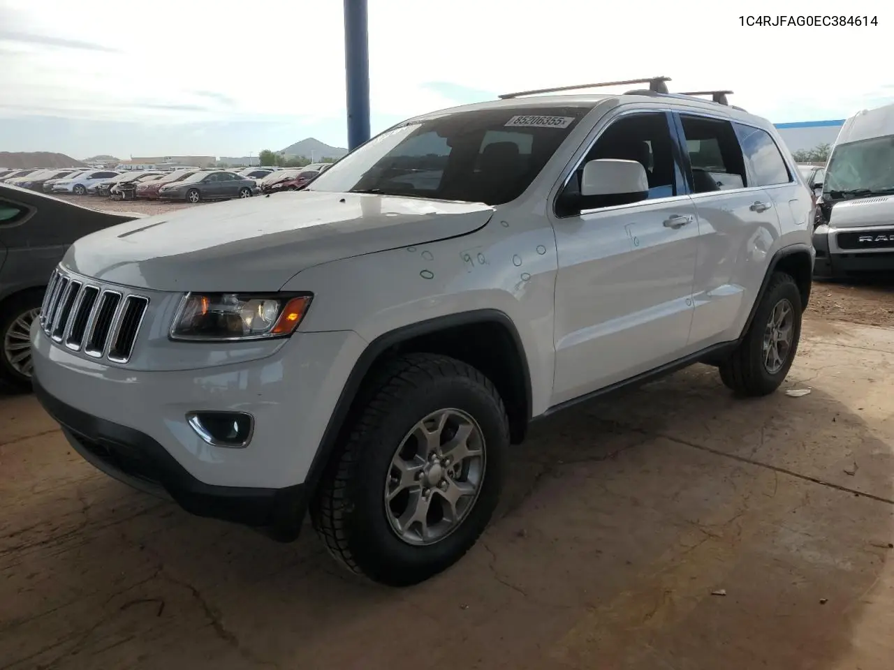 1C4RJFAG0EC384614 2014 Jeep Grand Cherokee Laredo