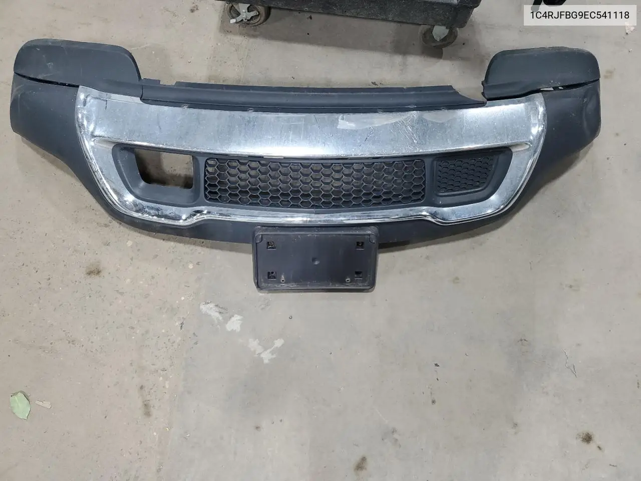 1C4RJFBG9EC541118 2014 Jeep Grand Cherokee Limited