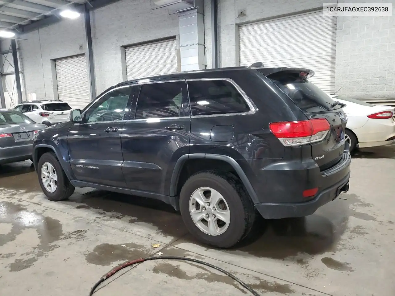 1C4RJFAGXEC392638 2014 Jeep Grand Cherokee Laredo