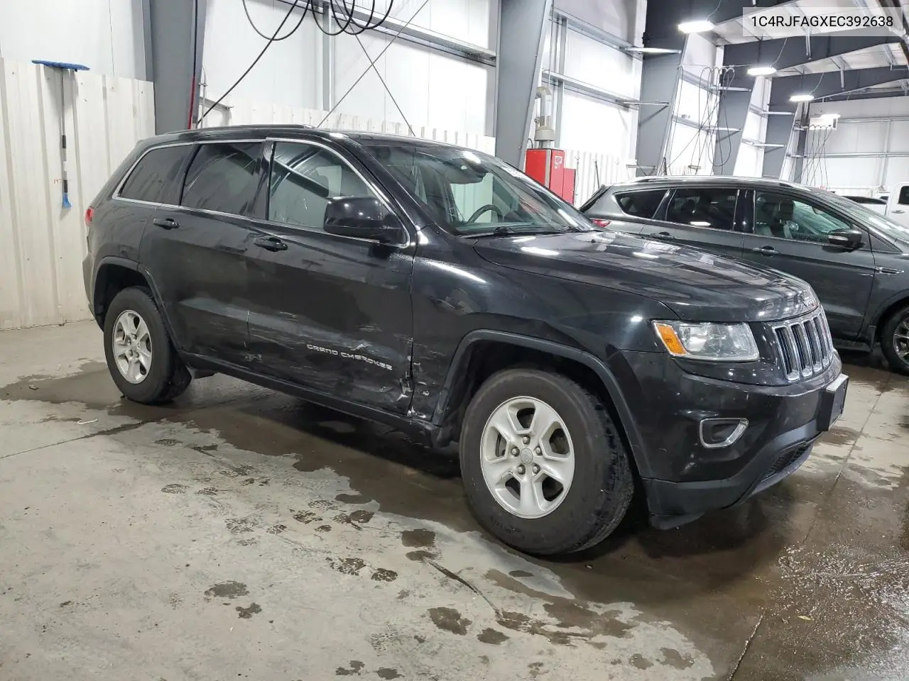 1C4RJFAGXEC392638 2014 Jeep Grand Cherokee Laredo