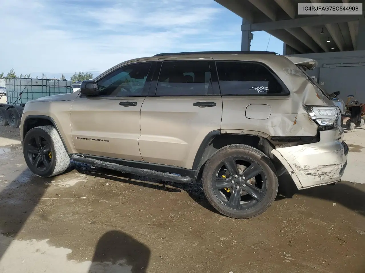 1C4RJFAG7EC544908 2014 Jeep Grand Cherokee Laredo
