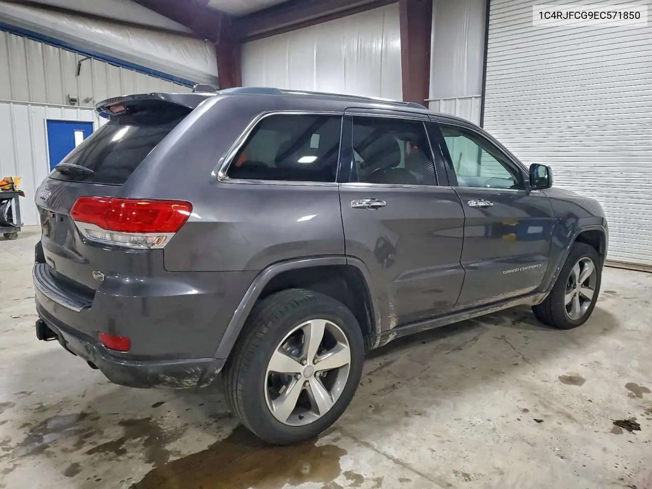 1C4RJFCG9EC571850 2014 Jeep Grand Cherokee Overland