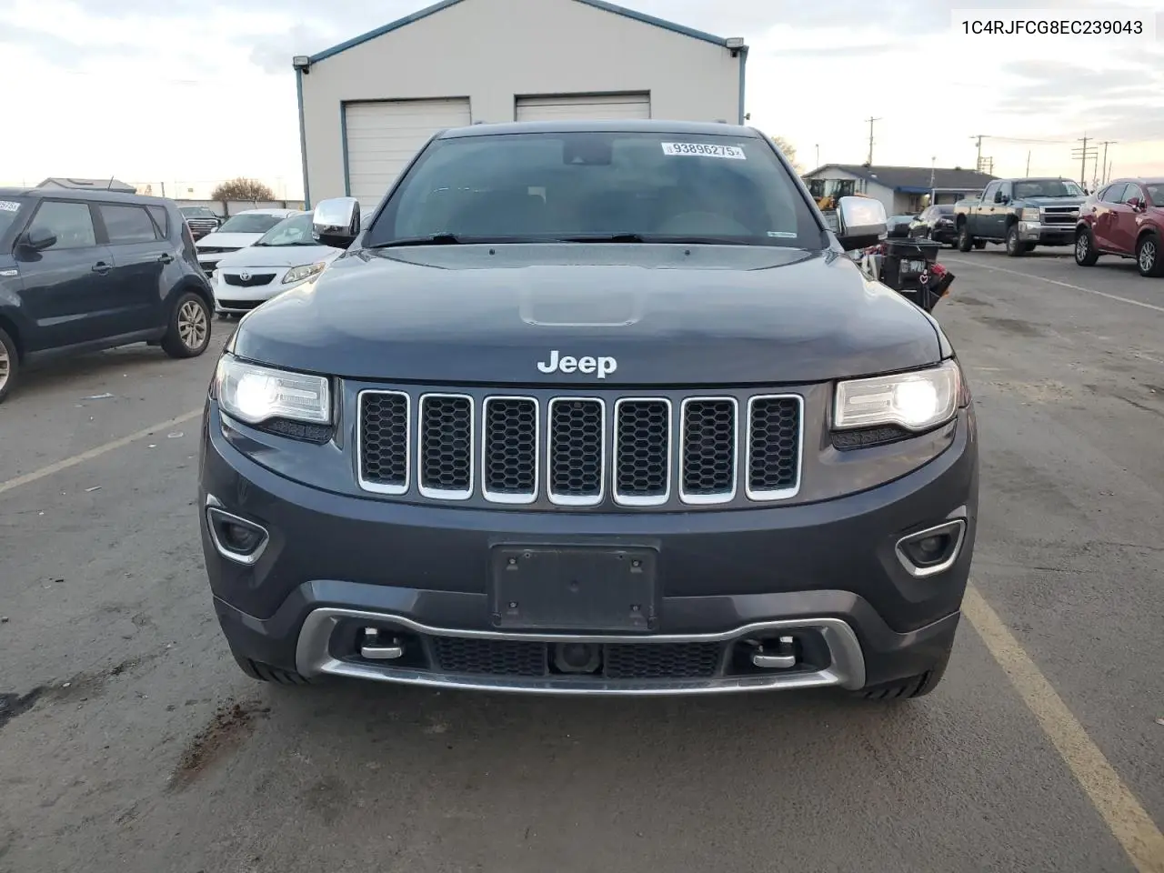 1C4RJFCG8EC239043 2014 Jeep Grand Cherokee Overland