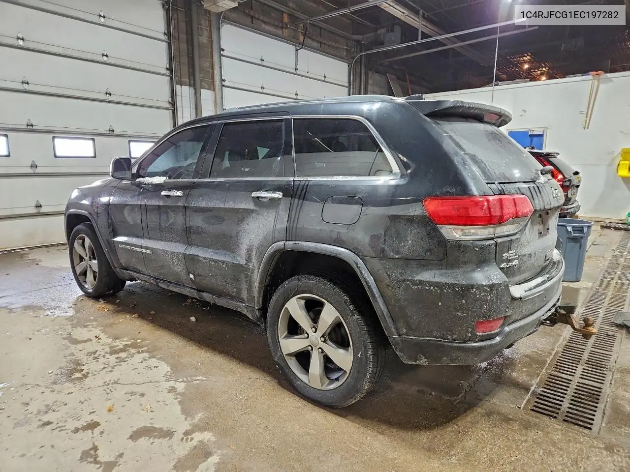 1C4RJFCG1EC197282 2014 Jeep Grand Cherokee Overland