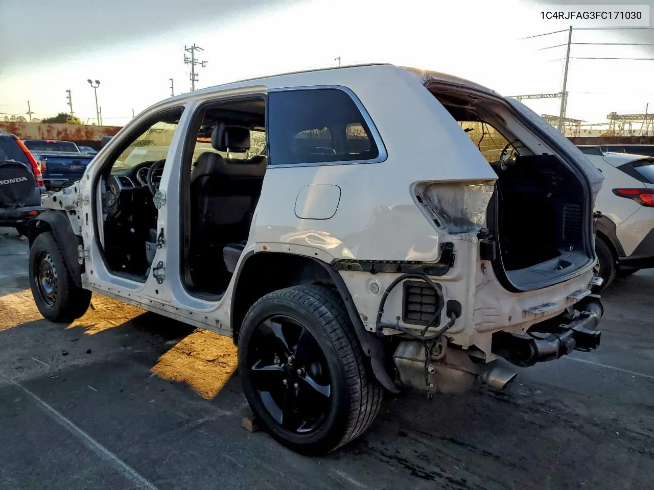 1C4RJFAG3FC171030 2015 Jeep Grand Cherokee Laredo