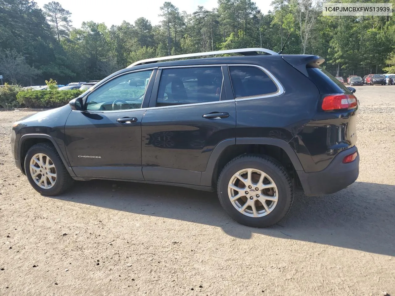 2015 Jeep Cherokee Latitude VIN: 1C4PJMCBXFW513939 Lot: 58683144