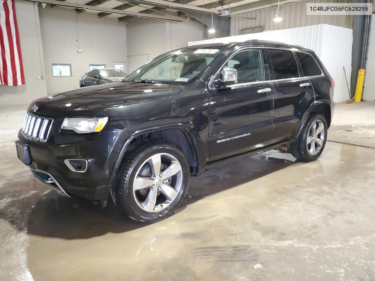 1C4RJFCG6FC628295 2015 Jeep Grand Cherokee Overland