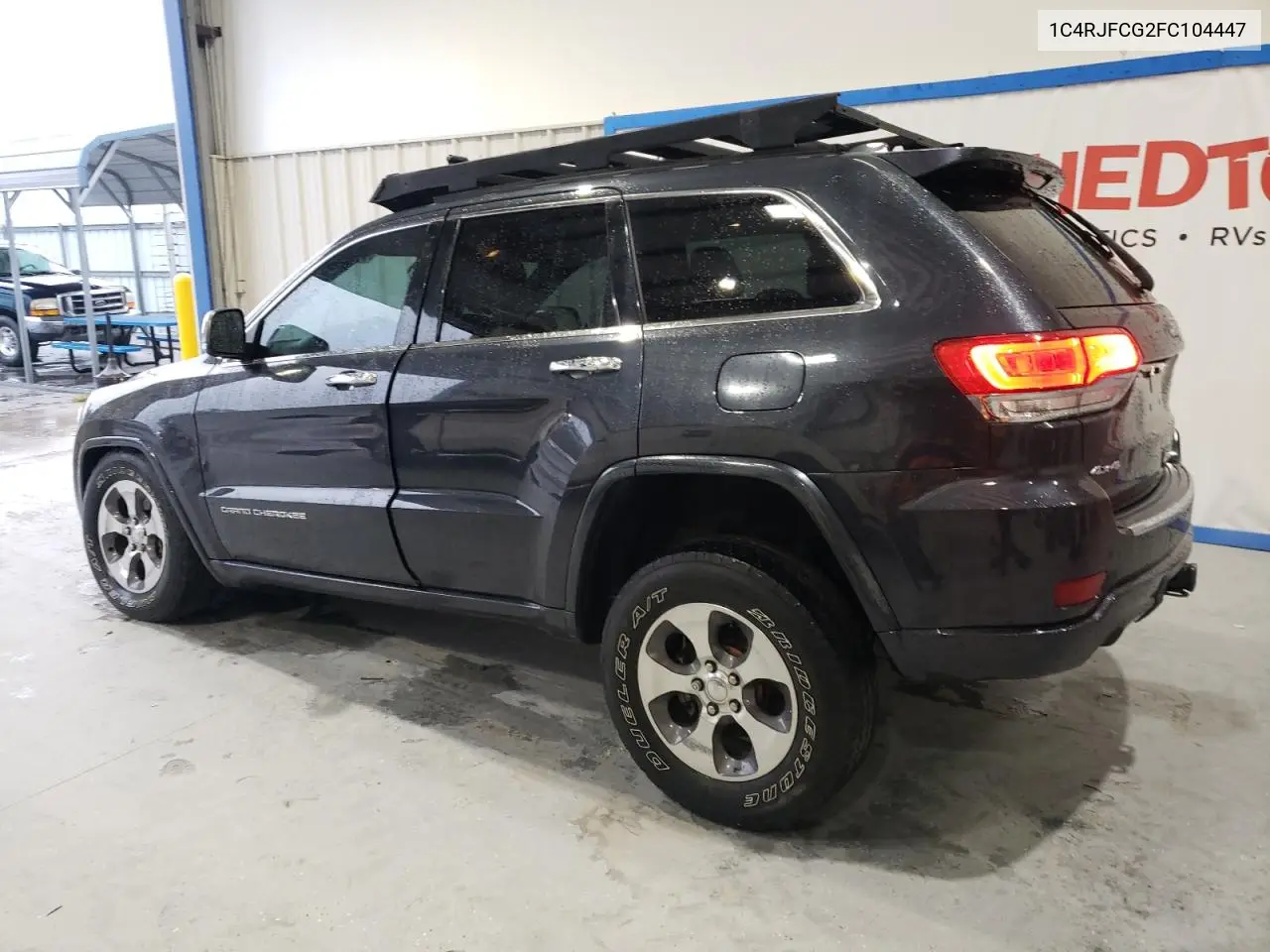 1C4RJFCG2FC104447 2015 Jeep Grand Cherokee Overland
