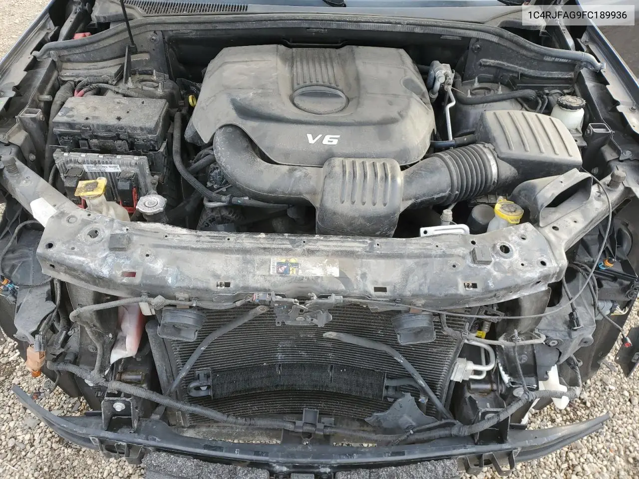 1C4RJFAG9FC189936 2015 Jeep Grand Cherokee Laredo