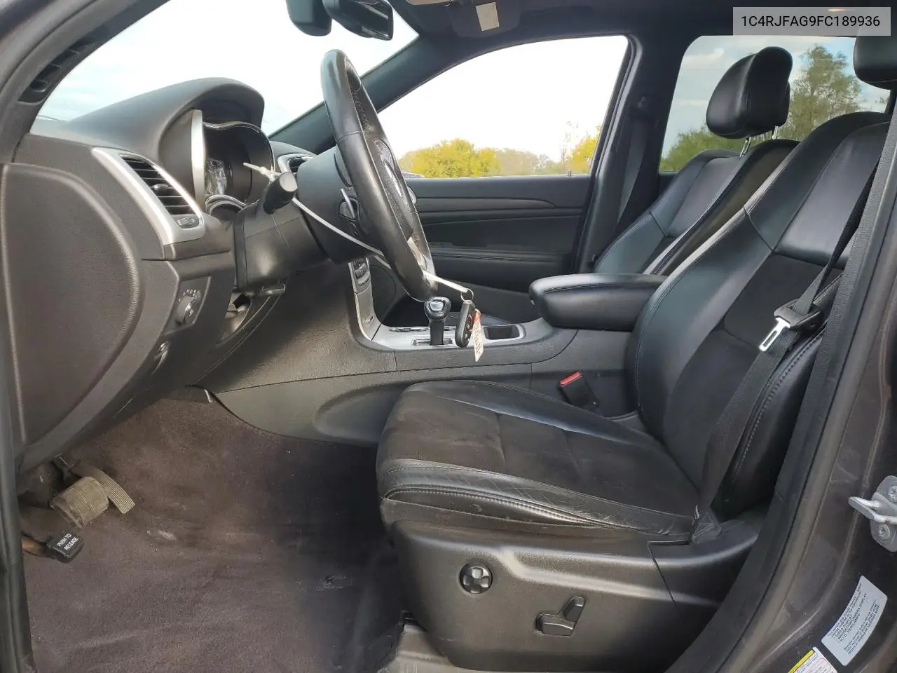 1C4RJFAG9FC189936 2015 Jeep Grand Cherokee Laredo