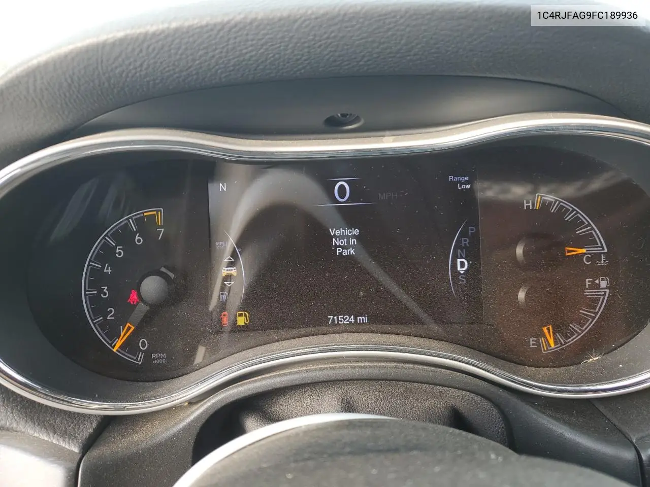 1C4RJFAG9FC189936 2015 Jeep Grand Cherokee Laredo