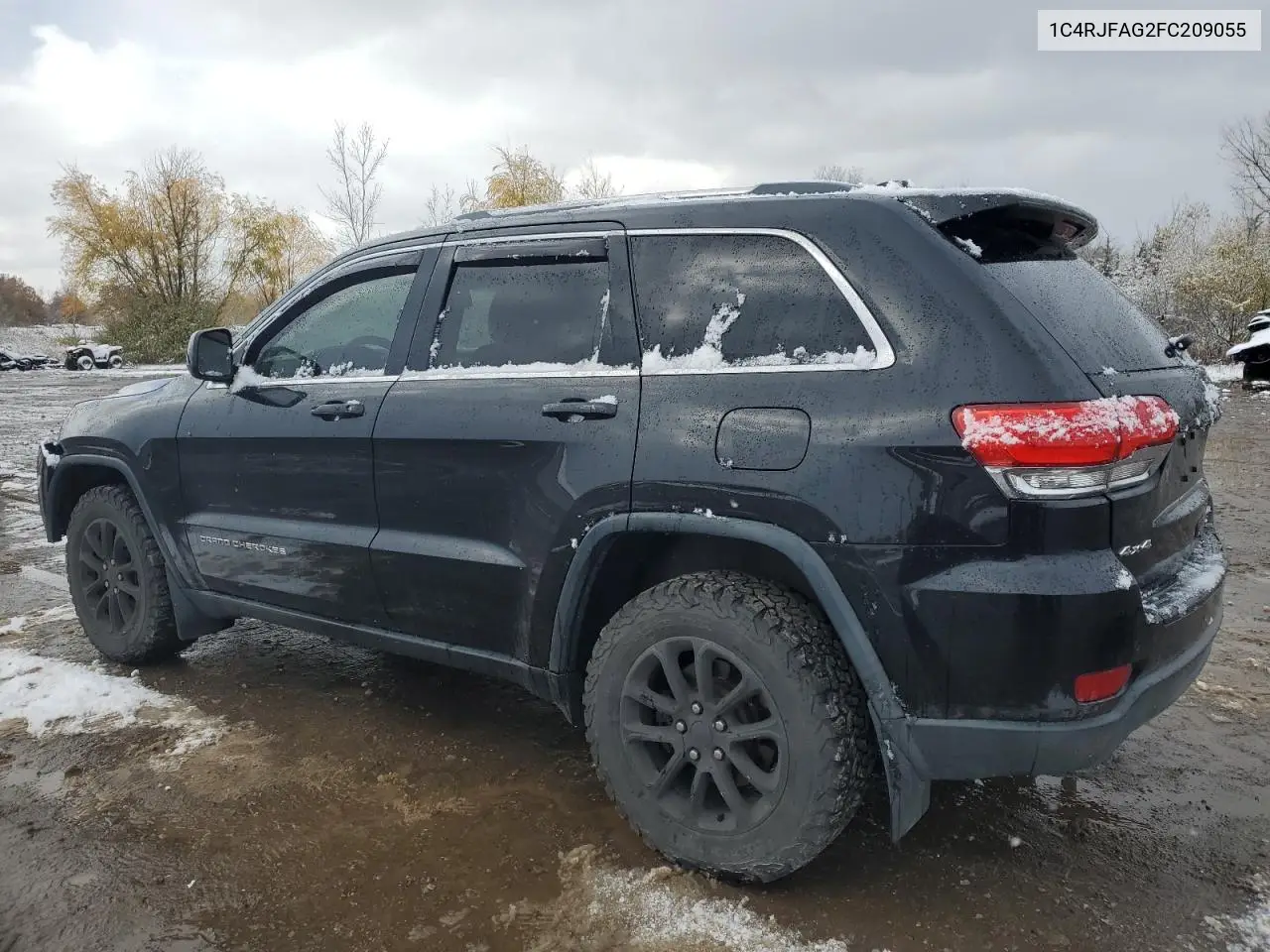 1C4RJFAG2FC209055 2015 Jeep Grand Cherokee Laredo