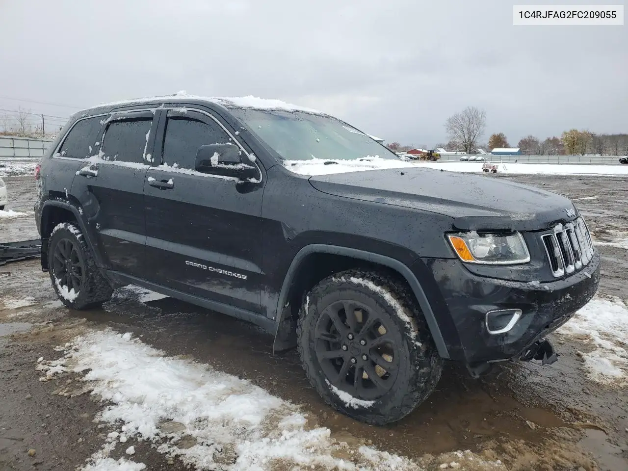 1C4RJFAG2FC209055 2015 Jeep Grand Cherokee Laredo