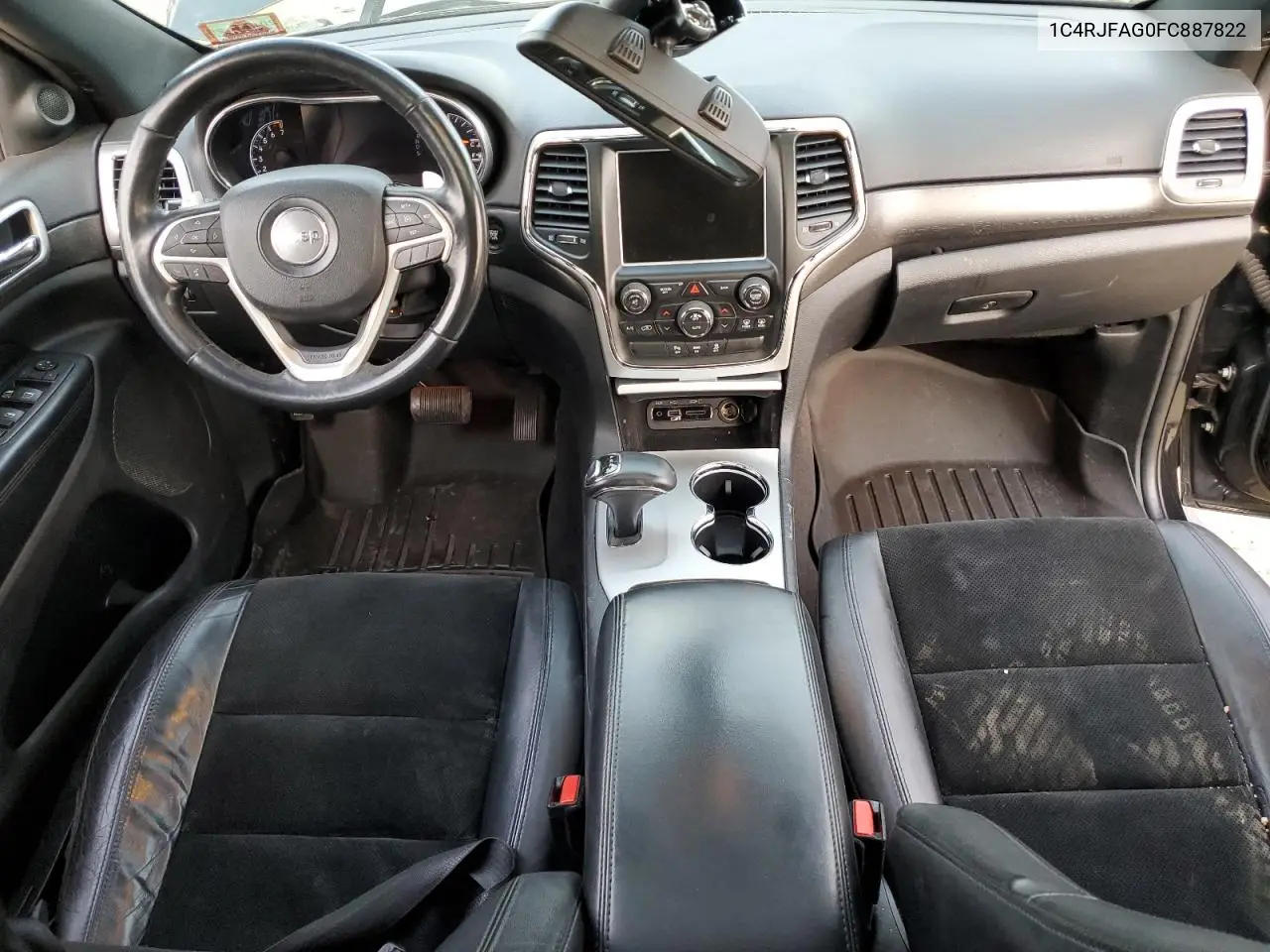 1C4RJFAG0FC887822 2015 Jeep Grand Cherokee Laredo