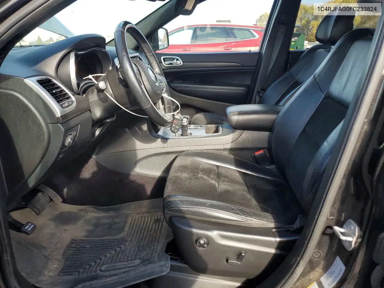 1C4RJFAG0FC233824 2015 Jeep Grand Cherokee Laredo