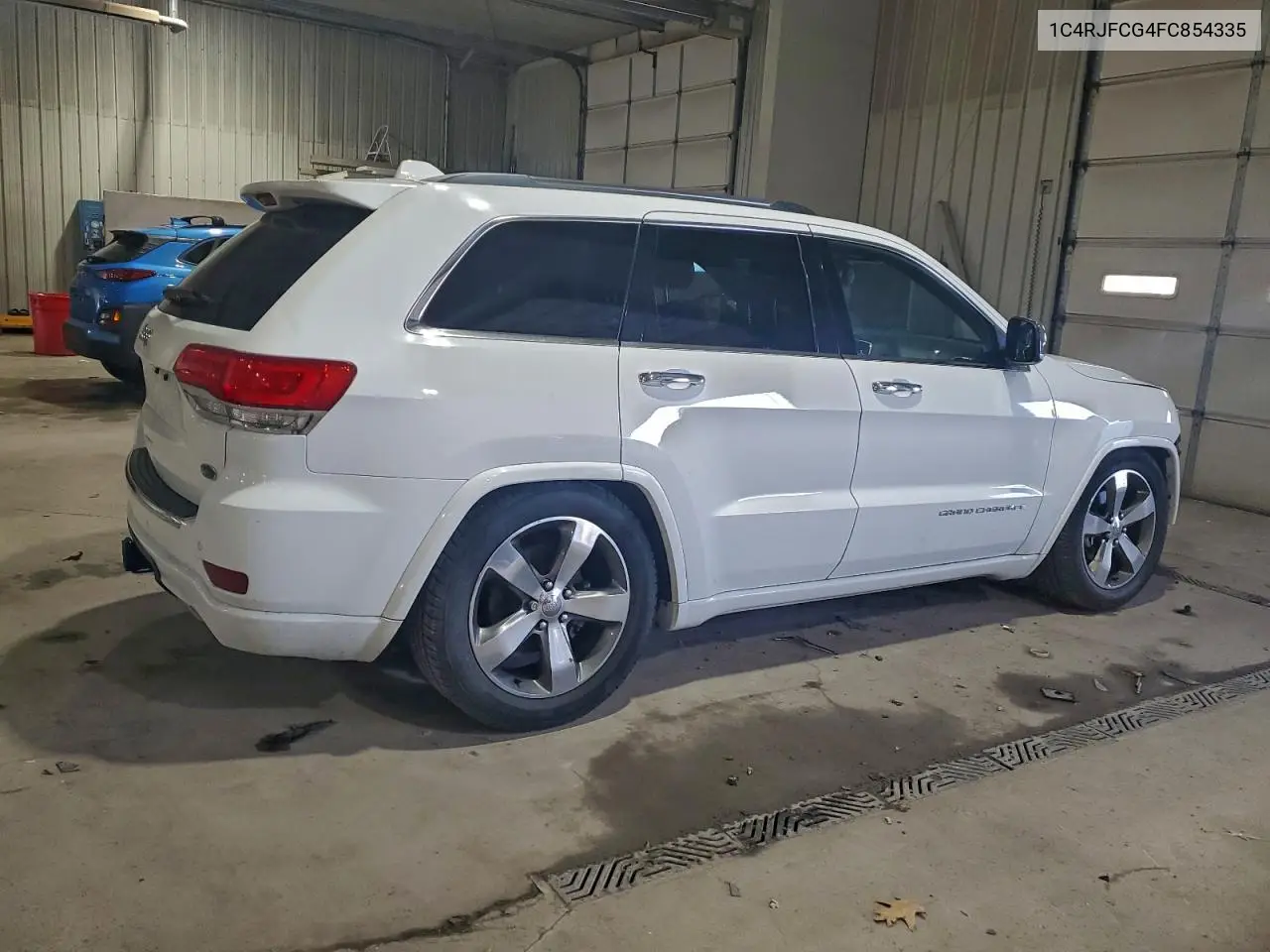 1C4RJFCG4FC854335 2015 Jeep Grand Cherokee Overland