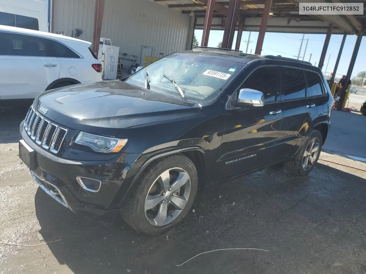 1C4RJFCT1FC912852 2015 Jeep Grand Cherokee Overland