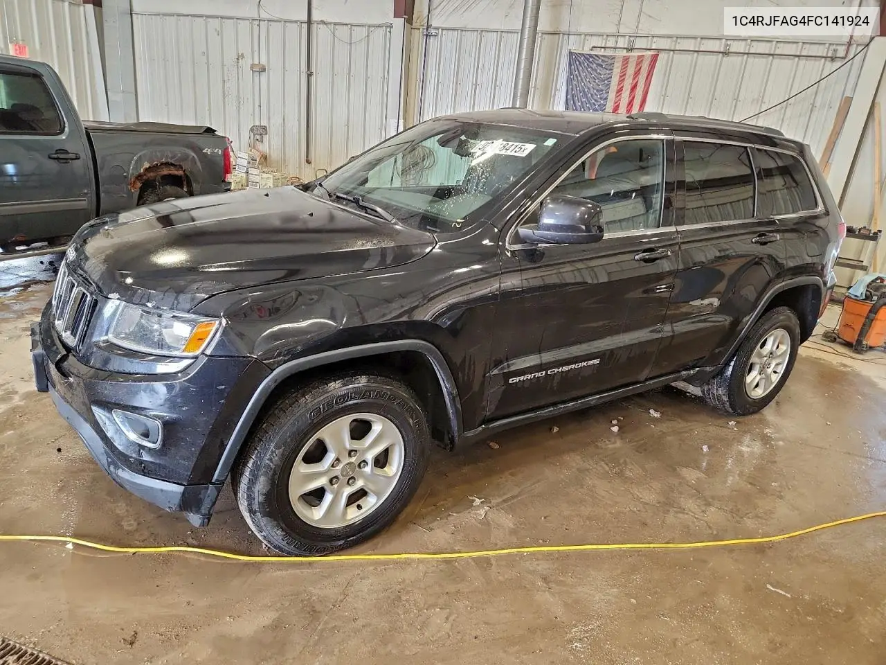 1C4RJFAG4FC141924 2015 Jeep Grand Cherokee Laredo