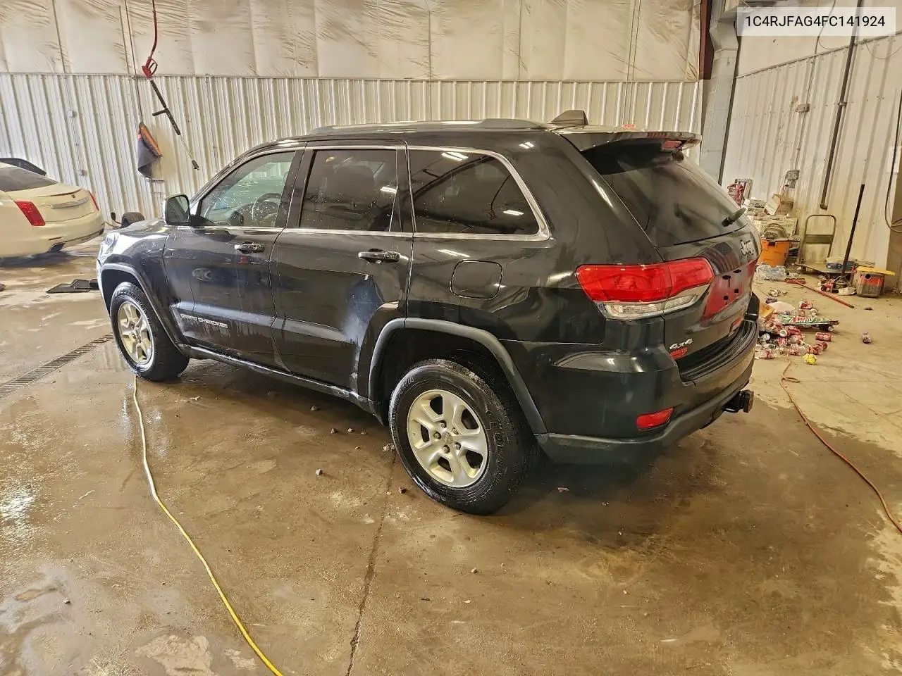 1C4RJFAG4FC141924 2015 Jeep Grand Cherokee Laredo