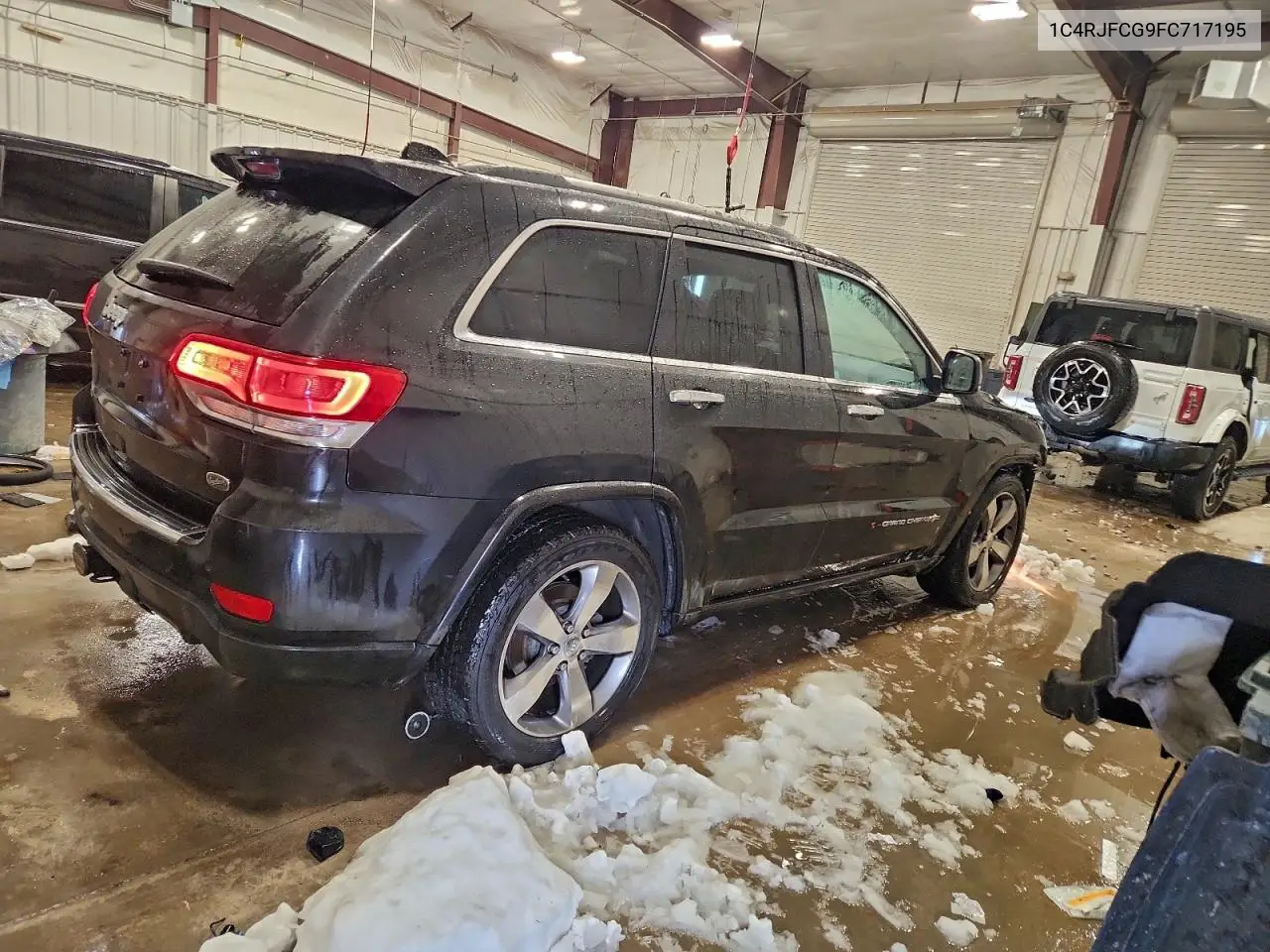 1C4RJFCG9FC717195 2015 Jeep Grand Cherokee Overland