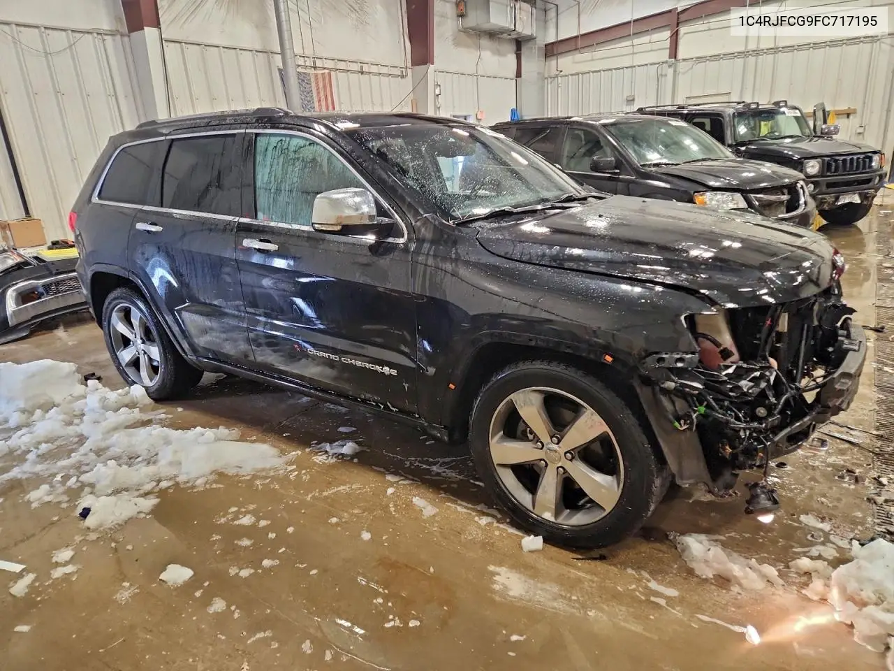 1C4RJFCG9FC717195 2015 Jeep Grand Cherokee Overland